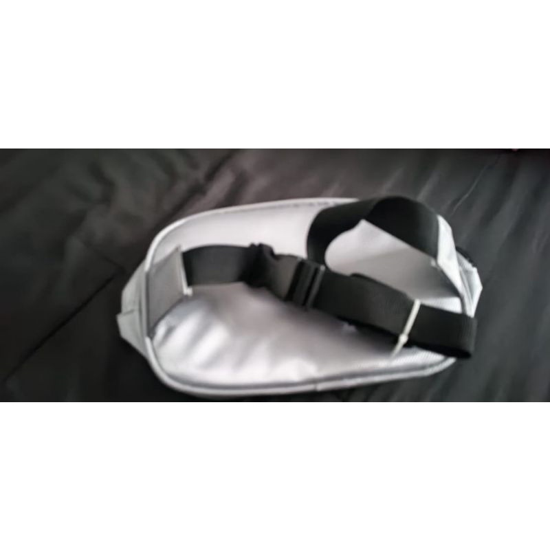 tas pinggang skechers original