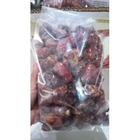 

kurma khalas saad 1kg