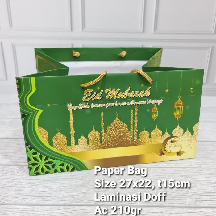 

Paper Bag Lebaran Idul Fitri / Size 27X22, T 15Cm Harga/Pc 033