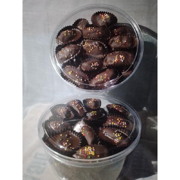 

Coklat Kurma