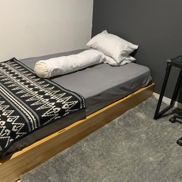 RAY Tempat tidur- Dipan- Divan- Ranjang Lesehan Minimalis Laci 2 Kayu Jati - MENTAH NON WRNA