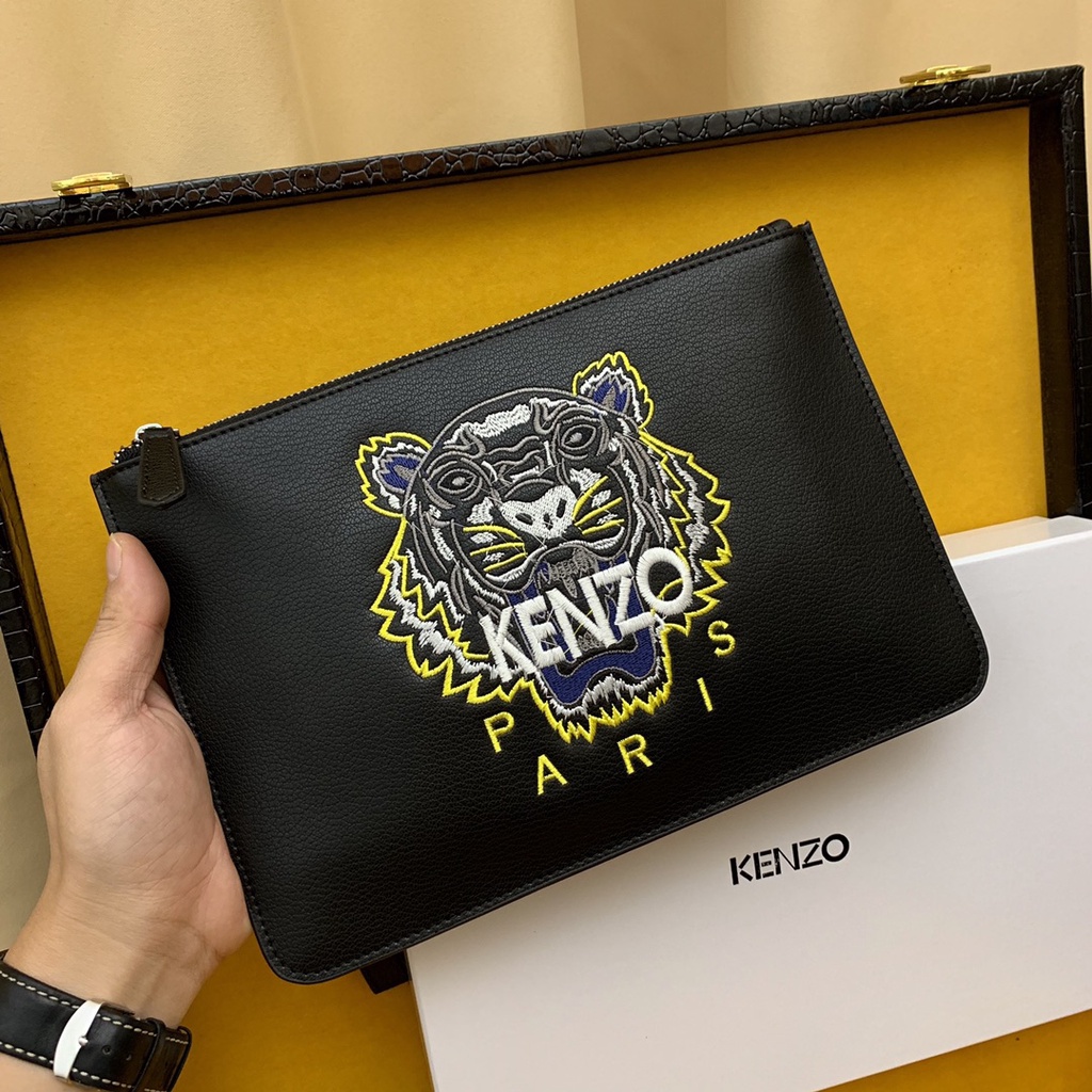 （Shopee Live） KZSNB04-9 K-Z  KZSNB04 Beautifully embroidered tiger head LOGO clutch underarm bag size: 28x18cm   snb