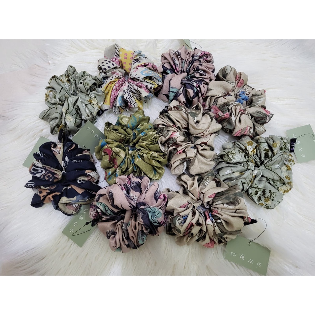 FYLA-SCRUNCHIE/ IKAT RAMBUT