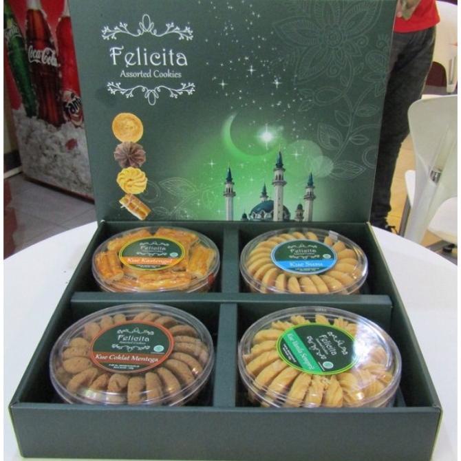 

PARSEL RAMADHAN PARCEL KUE LEBARAN KERING EL09I09A82L