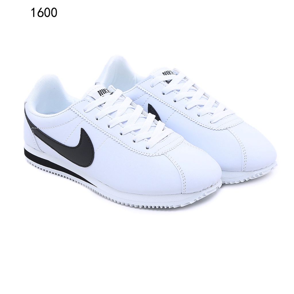 NK  Cortez Women 1600