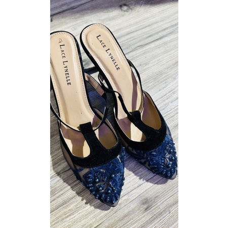 PRELOVED LACE LYNELLE 38