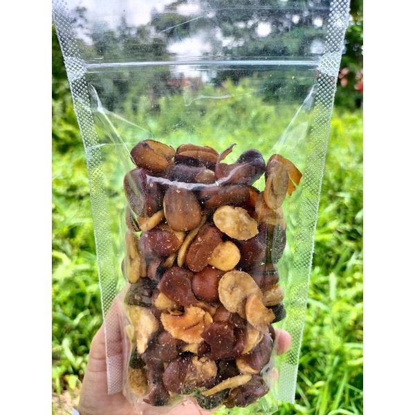 

kacang koro kulit