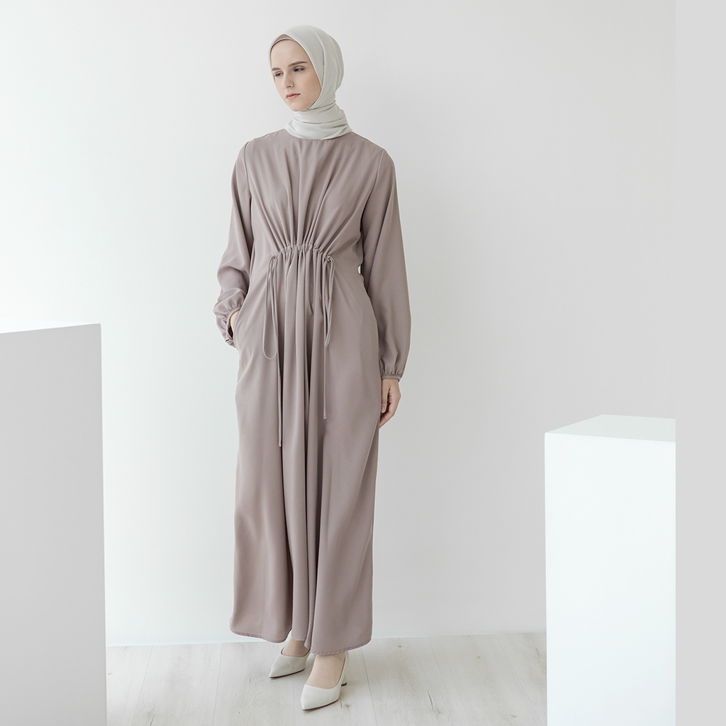 Adara by Aska Label - Gamis dress Muslim wanita kaftan lengan panjang bahan crepe warna hijau sage aloe, abu, beige coklat