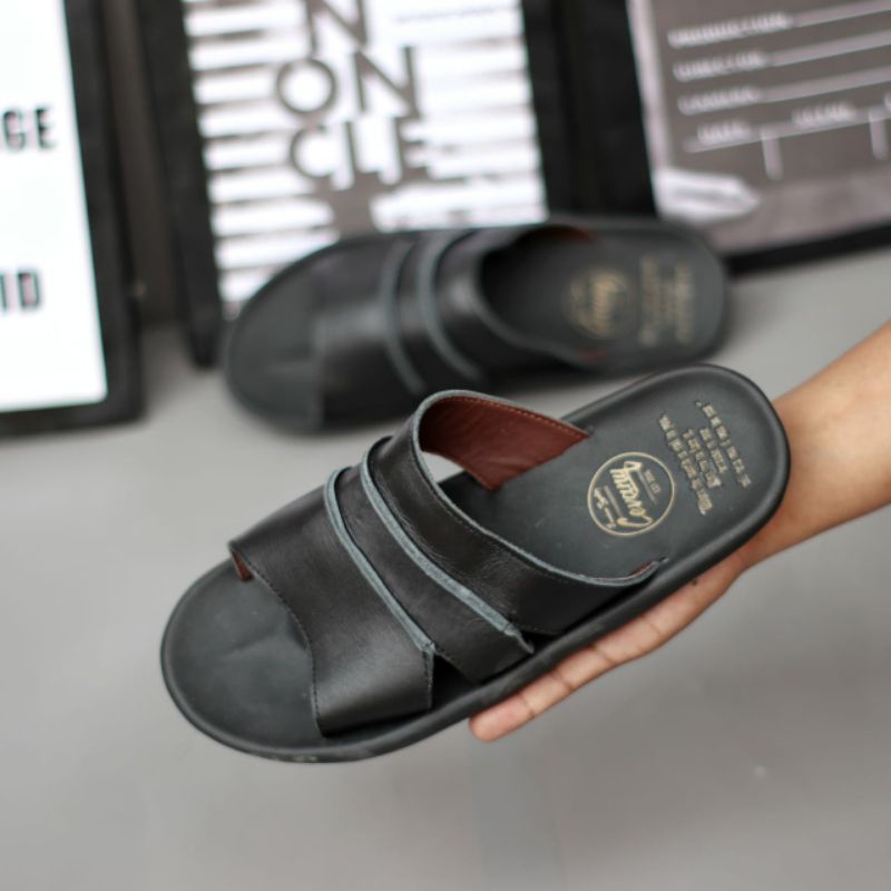 CEVANY TAIM Black (KULIT ASLI) Sandal Pria Kulit Asli Casual Ringan Anti Licin