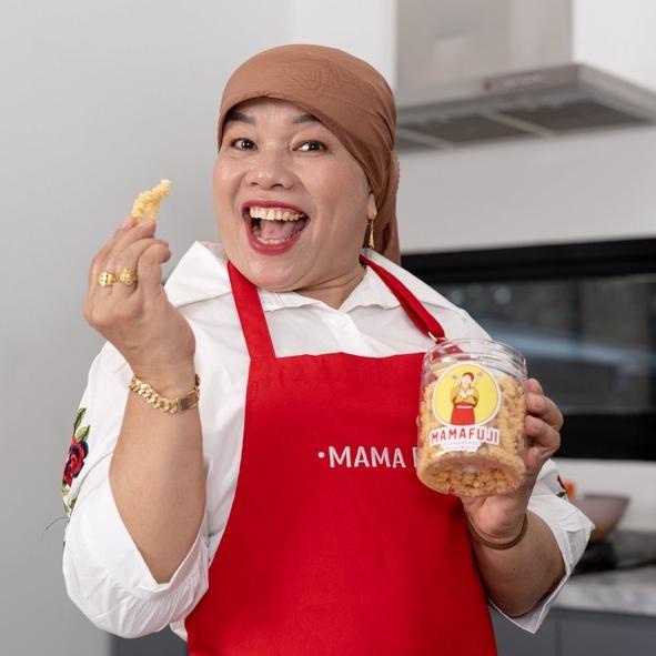 

Realpct Kue Akar Mama Fuji