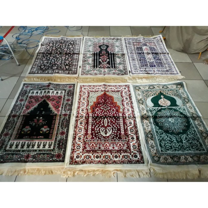 Sajadah Travel Yakar Fantasy Parfum Wangi S2N9 Busa Wanita Kecil Anak Anak Sajadah Sejadah Alat Shol