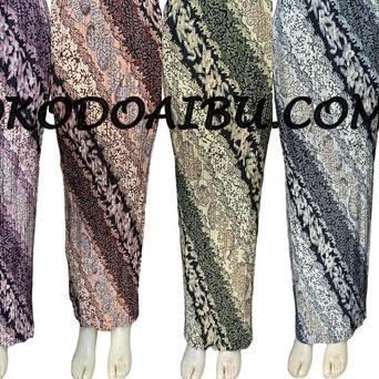 REAL PICT ROK PLISKET BATIK / ROK TRENDY / BAWAHAN KEBAYA / ROK KEBAYA / ROK WISUDA / LERENG MERAH