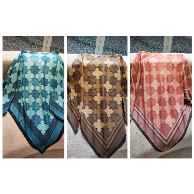 DEENAY MOTIF DEENAY HYUNA SERIES