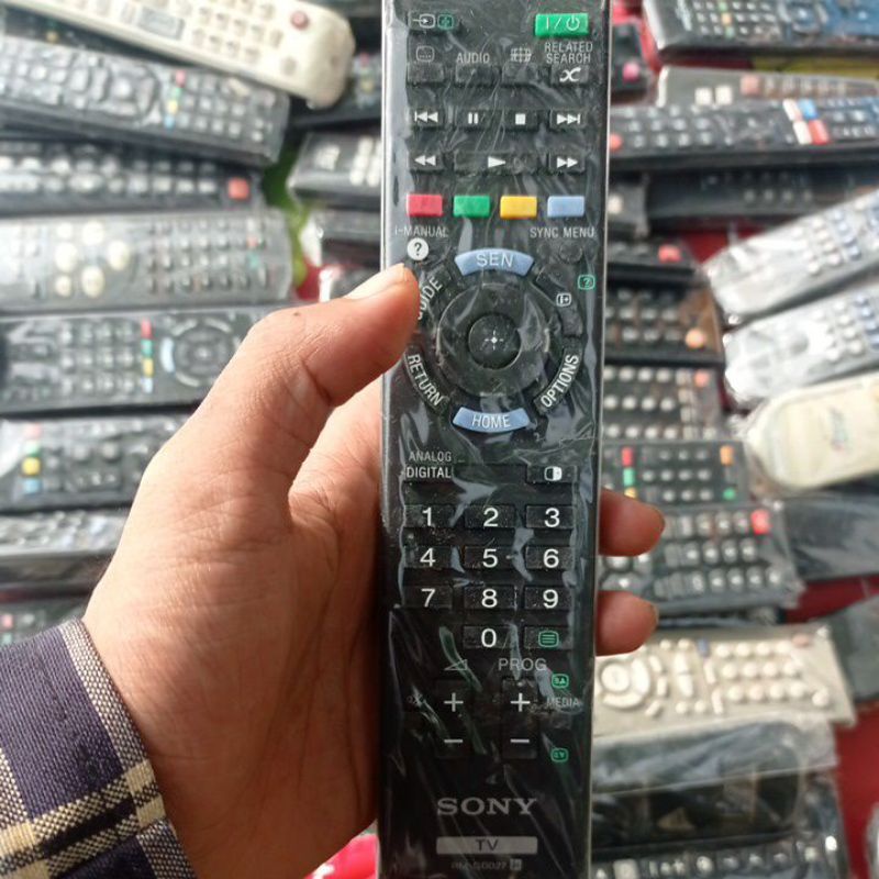 Remote tv lcd merek SONY tipe RM-GD027