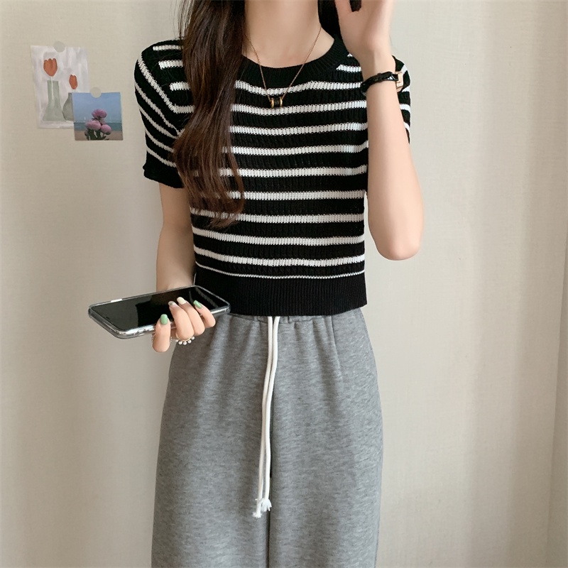 Korean style Kaos Rajut Knit Lengan Pendek Wanita Striped T-shirt