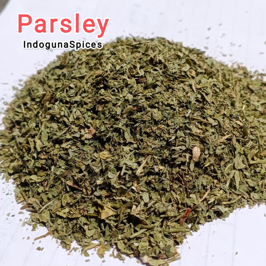 

Parsley kering/ Daun Parsley /Parsley dried untuk mpasi bayi
