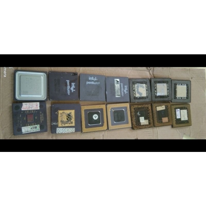 Bahan lebur prosesor jadul bekas bongkaran dan rusak