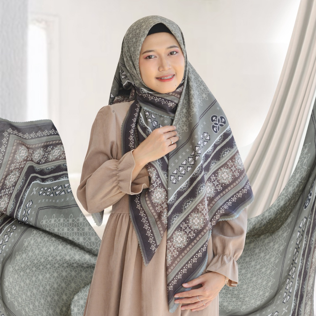 Kerudung Segi Empat 110x110 | Hijab Voal Premium | Scarf Lunara Series