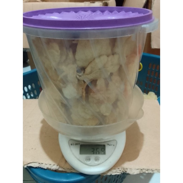 

EMPING MELINJO MATANG TOPLES 3 LITER