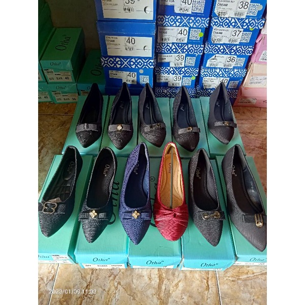 Otha flatshoes wanita