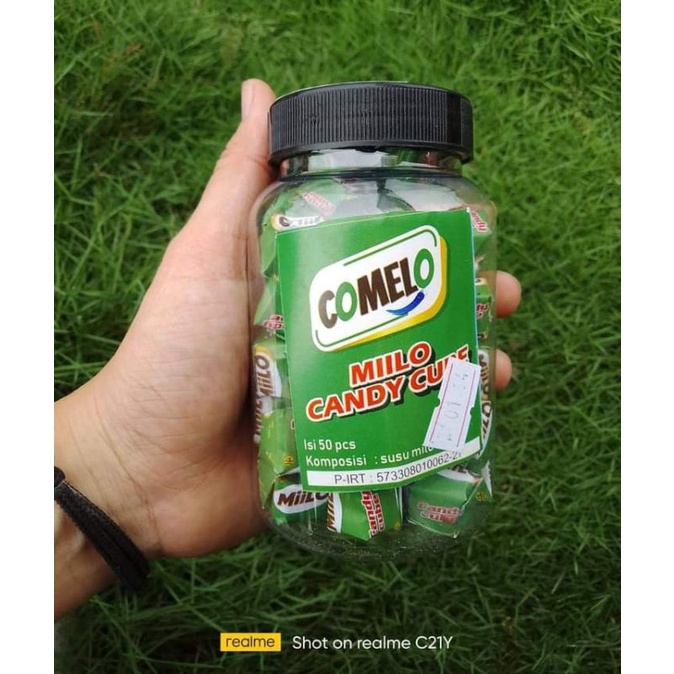 

COMELO CANDY CUBE COKELAT KEMASAN TOPLES ISI 50