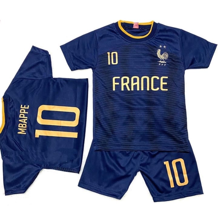 JERSEY BOLA ANAK TERMURAH/STELAN BAJU BOLA ANAK TERBARU BISA BAYAR DI TEMPAT