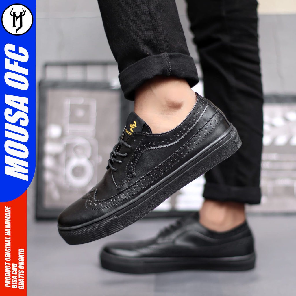 Sepatu Kasual Sneakers Pria Kulit Syntetic Hitam Mousa Wingti