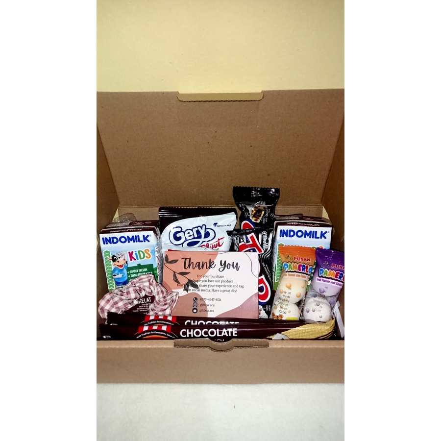 

[READY STOCK] Snack Box Coklat