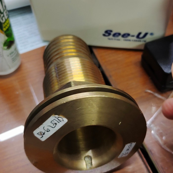 Terlaris Thruhull Kuningan 1-1/4" / Thru Hull Kapal