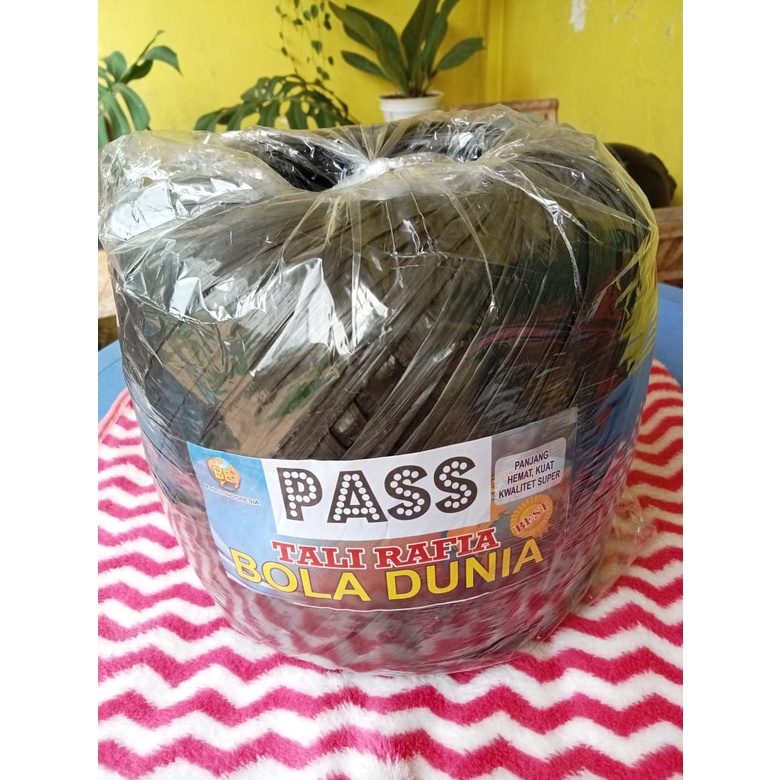 

Tali Rafia Pass Bola Dunia / Tali Rafiah Hitam Tebal / Super Kuat Original 100%