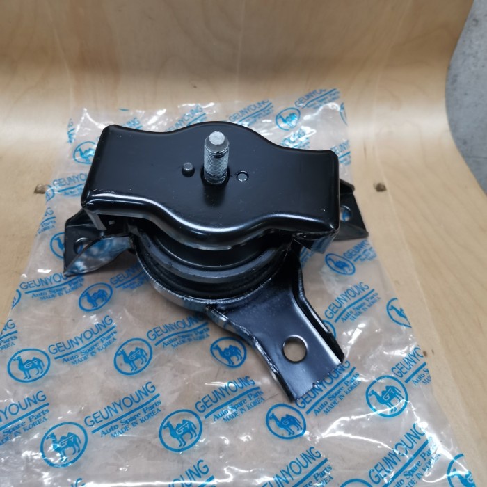 engine mounting kanan hyundai getz