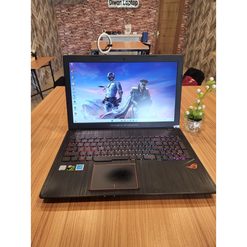 Laptop ROG STRIX