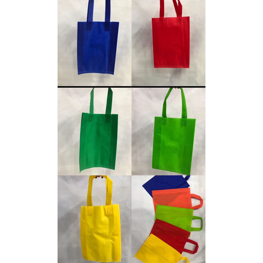 

Paket Hemat 1lusin Tas Spunbond/ Goodie bag HANDLE Polos berbagai ukuran Murah