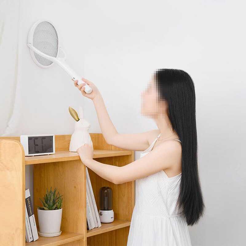 Raket Nyamuk 90 Derajat USB Mosquito Swatter Electric Racket - YK01 - White