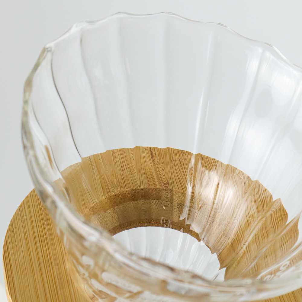 (BISA COD) FTIHSHP  Filter Penyaring Kopi V60 Coffee Filter Wooden Bracket - SE102