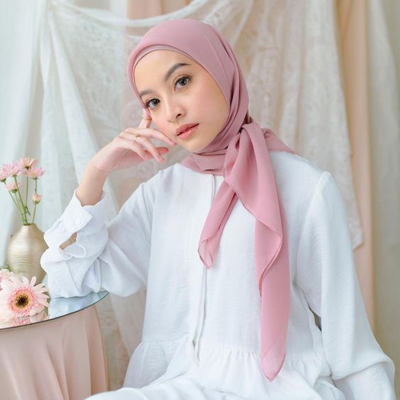 BELLA SQUARE HIJAB SEGI EMPAT 50 WARNA FULL - JILBAB BELLA SQUARE