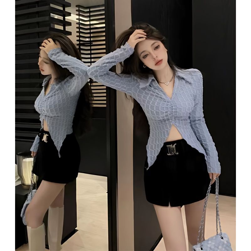 Red Gadis Seksi V-Leher Lengan Panjang Kemeja Wanita Musim Semi 2023 Desain Baru Plaid Slim Fit dan Tipis Kepribadian Top Pendek