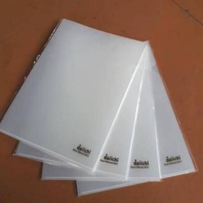 

Terbaru 9.9 Clear Sleeves / Map Bening Daiichi 9001(A4) dan 9002 (F4)