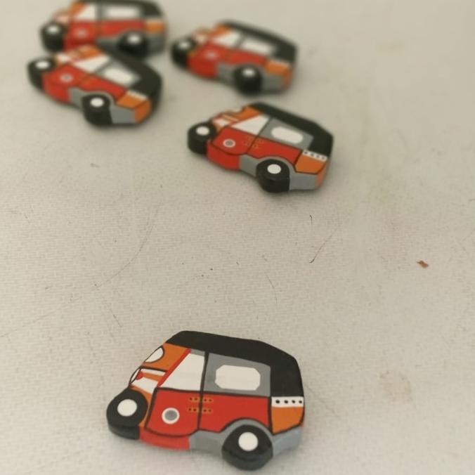 Miniatur Magnet /Tempelan Kulkas Bajaj kayu lucu satuan