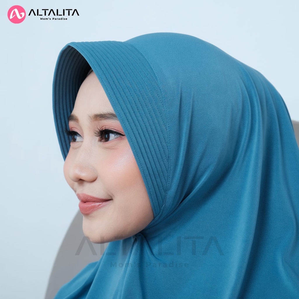 Altalita - Jilbab Instan Qaila Penguin Jersey Premium Hijab Bergo Hamidah Menutup Dada Kerudung Instant Ukuran M Cocok Untuk Sekolah Olahraga Volly Futsal Senam dan Sehari-Hari