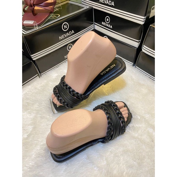 Sandal Teplek Nevada/sandal wanita Nevada/sandal Teplek/sandal wanita lebaran