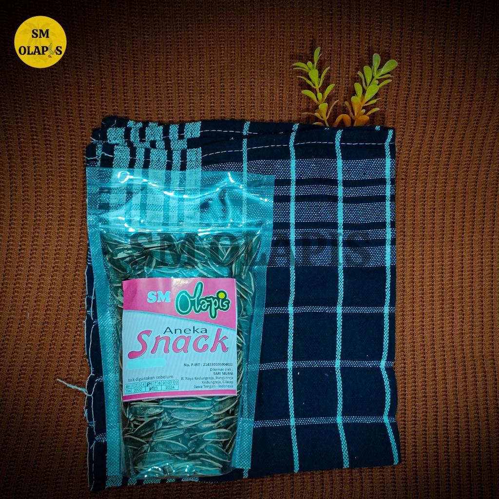 

KUACI BIJI BUNGA MATAHARI 200 GRAM SNACK LEBARAN OLEH OLEH CILACAP