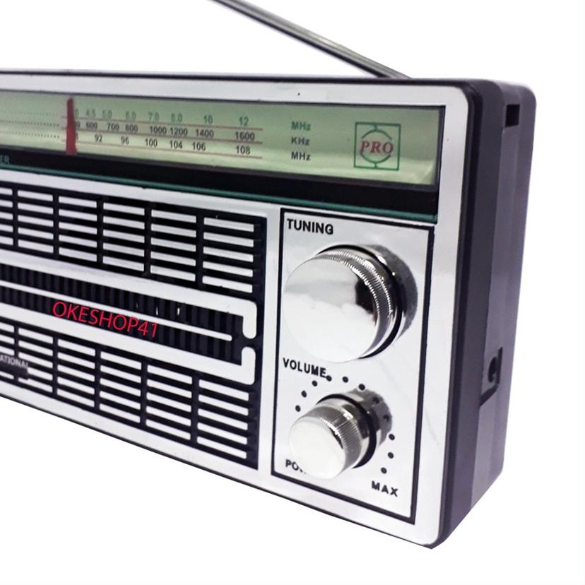 ♤ International F-4250 Radio Portable Am Fm Jadul Klasik ♠