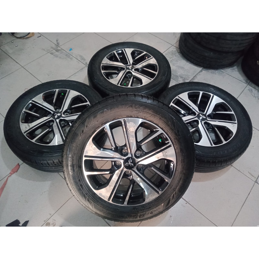 Velg Bekas Mobil X-PANDER ULTIMATE Ring 16 Lebar 6 Hole 5 x 114,3 Offset 45 Warna Black Polish Plush