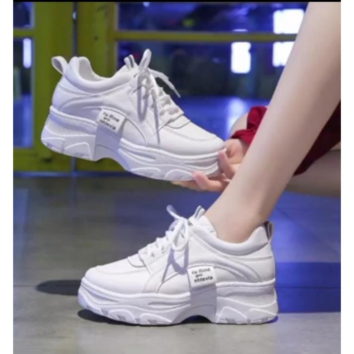 Sepatu Sneakers Wanita korean style Upline