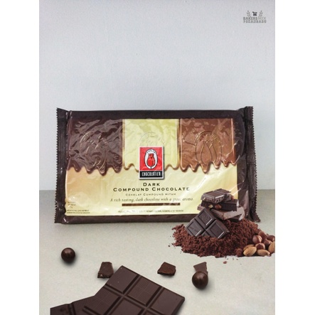 

Coklat Batang Tulip Dark 1KG / Dark Chocolate Compound Tulip 1KG / Coklat Tulip (BPOM RI √)