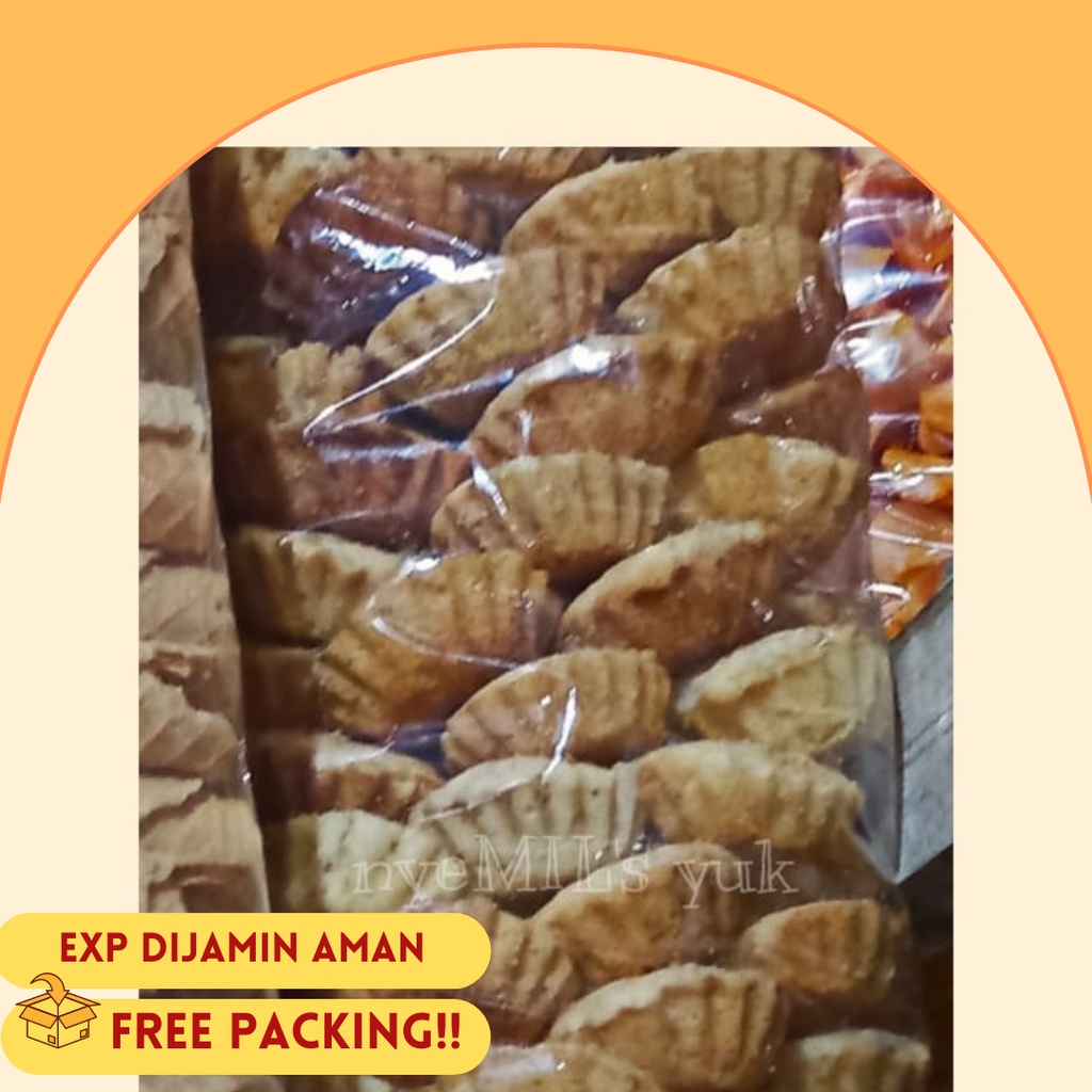 

MAKANAN RINGAN / CEMILAN KILOAN / BOLU KERING / 250 GR