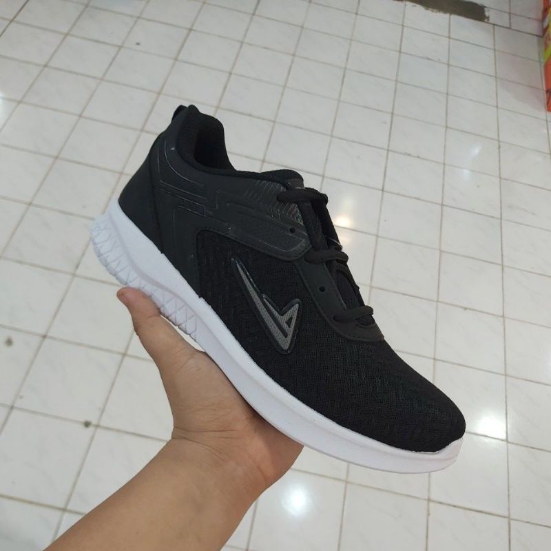 Pro Att Sepatu Casual Hitam Putih