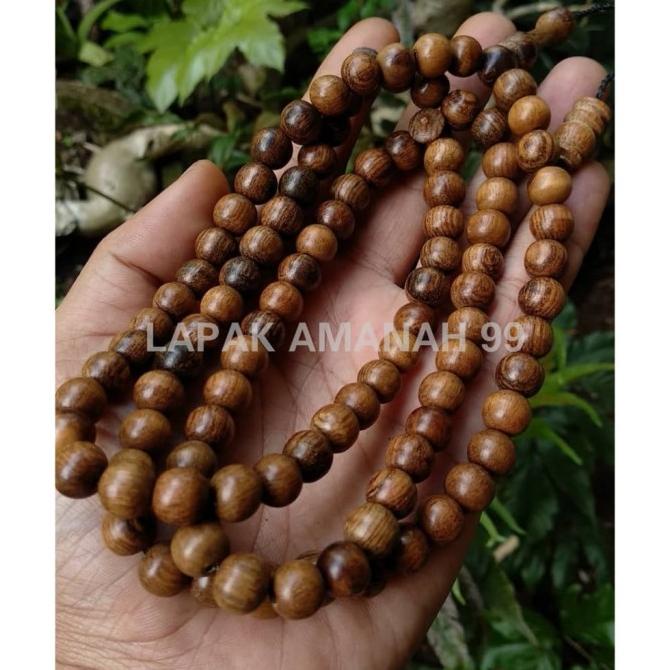 Tasbih Kayu Gaharu/Kayu Gaharu Buaya/Kayu Bertuah 99 Butir