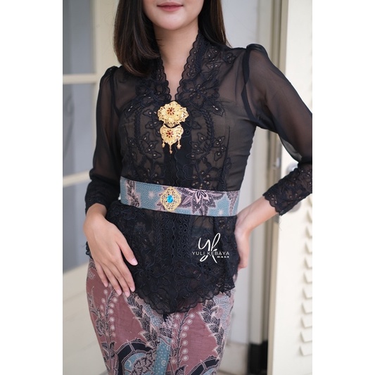 Kebaya Bordir Encim Kartini Lengan Puffy | Kebaya Embroidery